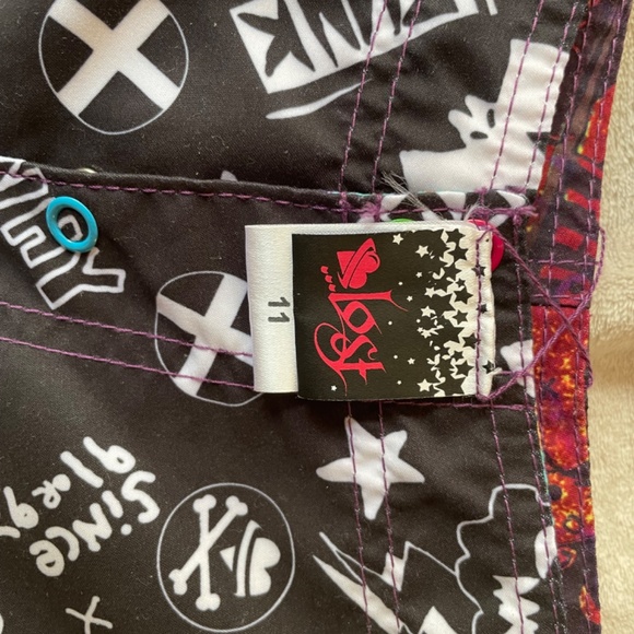 Swimsuit - Picture 3 of 10